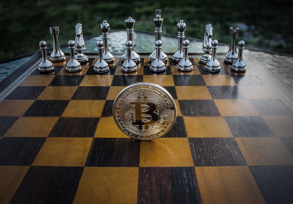 HODL or Trade? Exploring the Best Bitcoin Investment Strategies for 2023